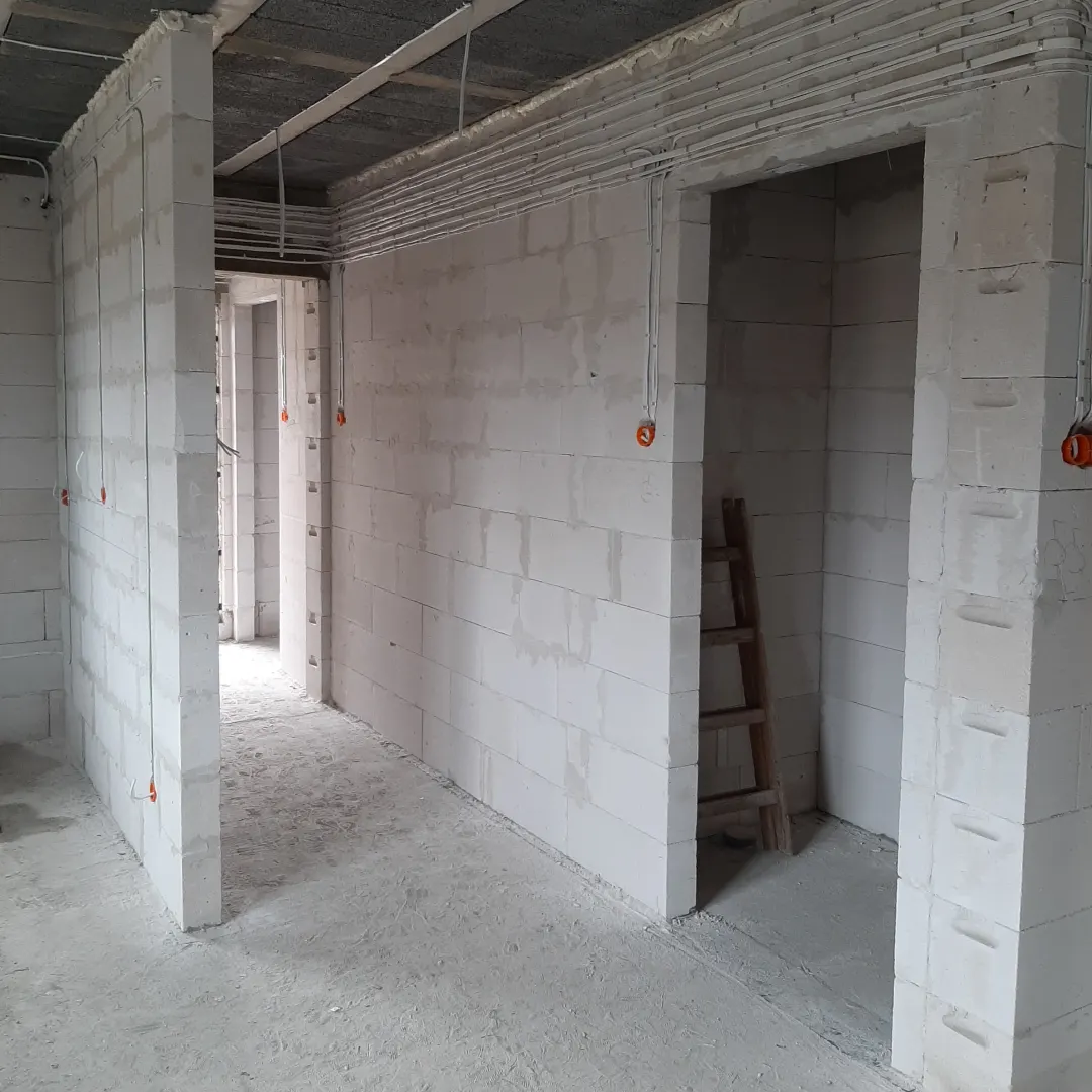 Zdjęcie instalacji elektrycznych